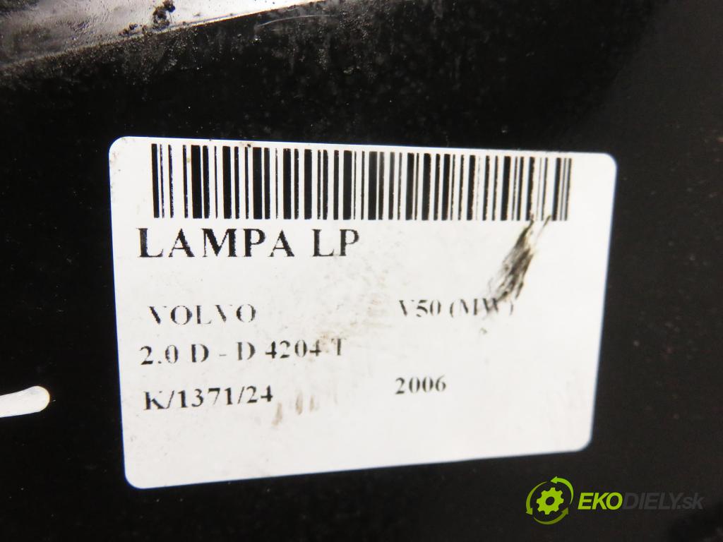 VOLVO V50 (MW) KOMBI 2006 100,00 2.0 D 136 - D 4204 T (PSA) 1997,00 Svetlo LP 30678916