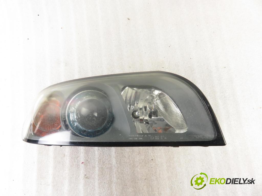 VOLVO V50 (MW) KOMBI 2006 100,00 2.0 D 136 - D 4204 T (PSA) 1997,00 Svetlo PP 30698653