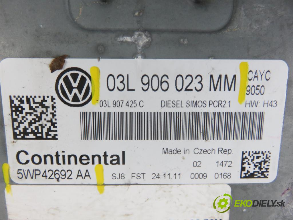 VW GOLF VI (5K1) HB 2012 77,00 1.6 TDI - CAYC 1598,00 řídící jednotka motora 03L906023MM ; 5WP42692AA