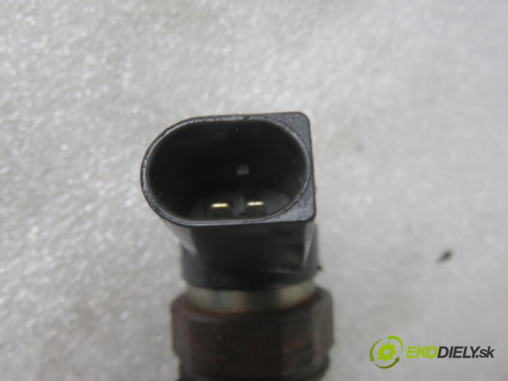 BMW 3 Touring (E46) KOMBI 2004 110,00 320 d 150 - M47 D20 (204D4) 1995,00 vstrekovač 0445110131 ; 7789661 (Vstrekovače)