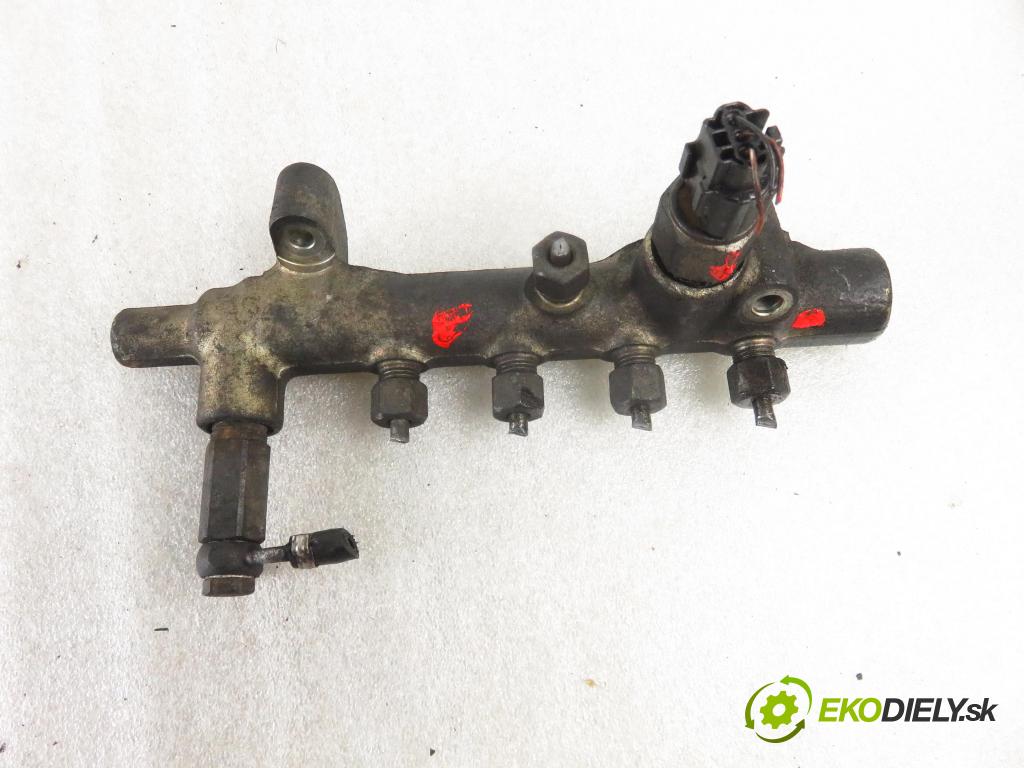 OPEL MERIVA A nadwozie wielkoprzestrzenne (MPV) (X03) MINIVAN 2004 74,00 1.7 CDTI 100 - Z 17 DTH 1686,00 Lišta vstrekovacia  (Vstrekovacie lišty)