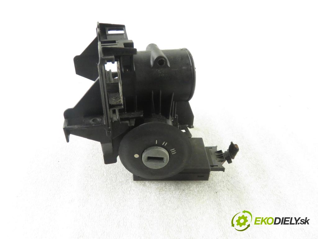 OPEL CORSA C (X01) HB 2003 48,00 1.7 DI - Y 17 DTL 1686,00 spinačka 24445098 ; 5WK4763 (Spínacie skrinky a kľúče)