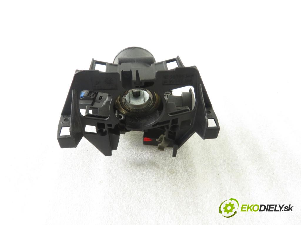 OPEL CORSA C (X01) HB 2003 48,00 1.7 DI - Y 17 DTL 1686,00 spinačka 24445098 ; 5WK4763 (Spínacie skrinky a kľúče)