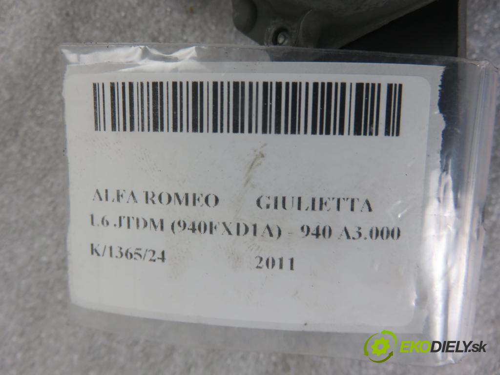 ALFA ROMEO GIULIETTA (940_) HB 2011 77,00 1.6 JTDM (940FXD1A) - 940 A3.000 1598,00 motorek stěrače ZADNÍ: 50509441 ; W000014950