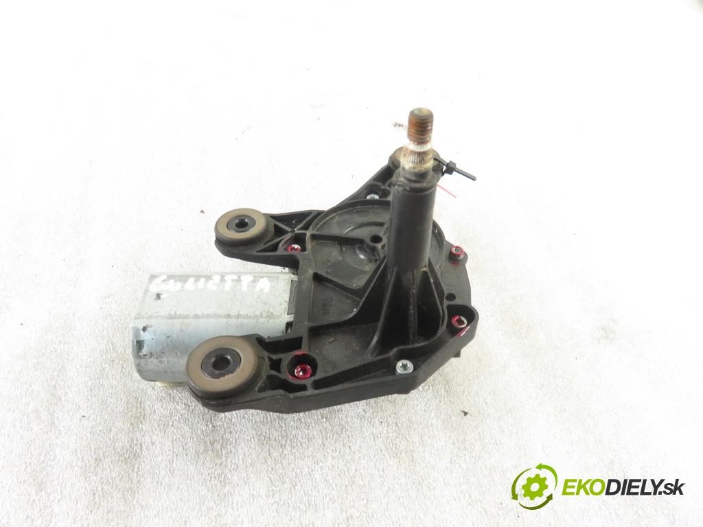 ALFA ROMEO GIULIETTA (940_) HB 2011 77,00 1.6 JTDM (940FXD1A) - 940 A3.000 1598,00 motorek stěrače ZADNÍ: 50509441 ; W000014950