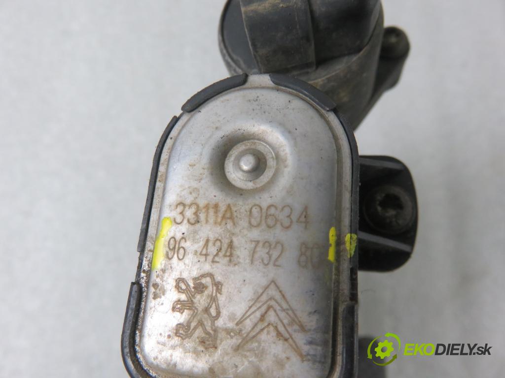 PEUGEOT 206 liftback (2A/C) HB 2002 440,00 1.1 i - HFX (TU1JP) 1124,00 Škrtiaca klapka 9642473280 (Škrtiace klapky)