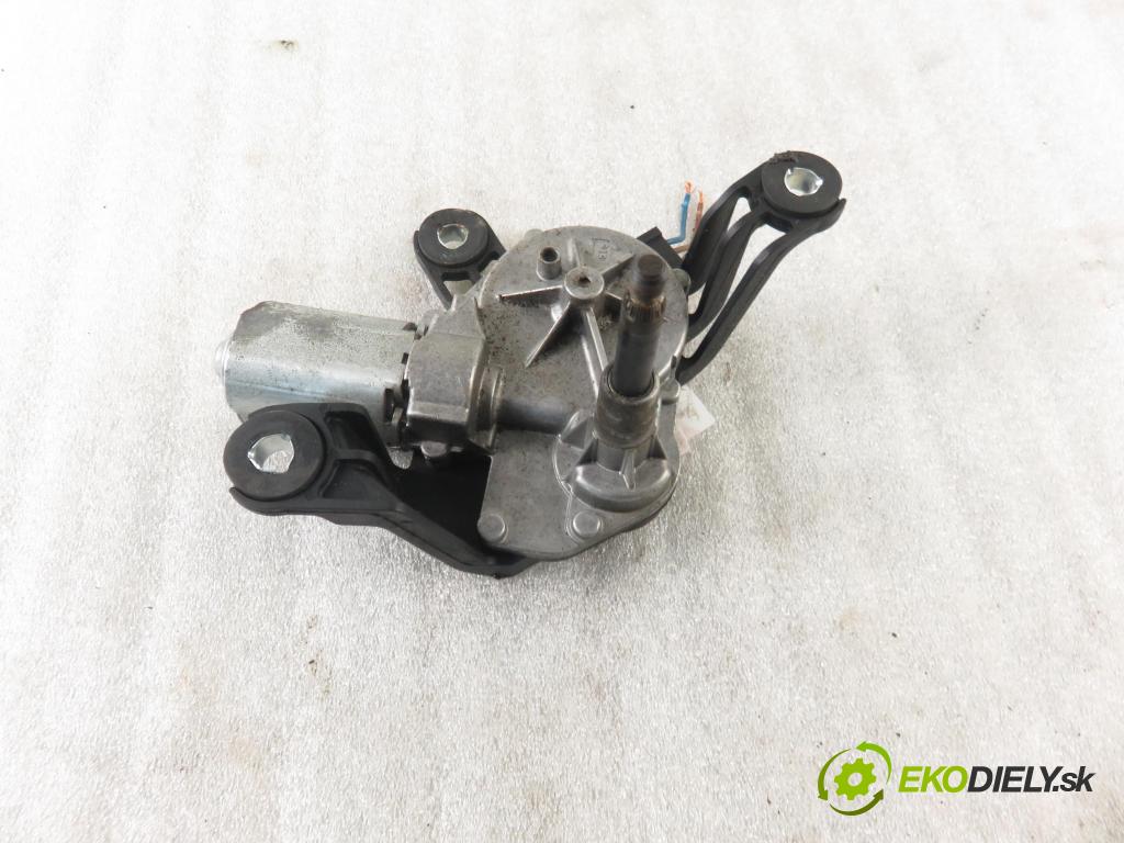 OPEL ASTRA H Kombi (A04) KOMBI 2005 110,00 1.9 CDTI - Z 19 DTH 1910,00 motorek stěrače ZADNÍ: 13105981 ; 0390201591