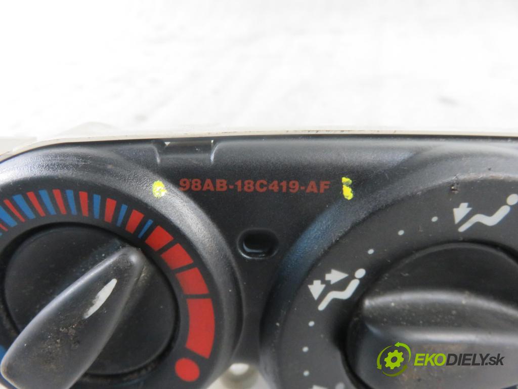 FORD FOCUS (DAW, DBW) HB 2000 66,00 1.8 TDDi 90 - C9DA 1753,00 Panel topení KLIMATIZACE: 98AB18C419AF