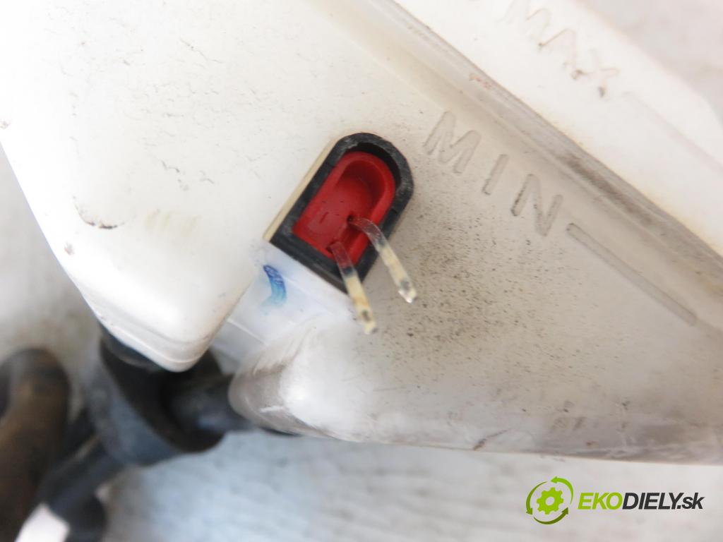 KIA PICANTO (BA) HB 2009 46,00 1.0 12V 63 - G4HE 999,00 Posilovač 5911007000 ; 5850007300 (Servočerpadlá, pumpy riadenia)