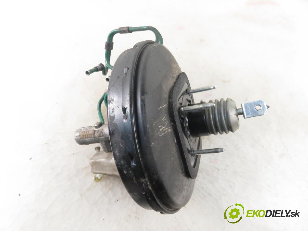 CITROEN XSARA PICASSO (N68) MINIVAN 2008 80,00 1.6 HDi - 9HZ (DV6TED4) 1560,00 Posilovač 0204024764 (Servočerpadlá, pumpy riadenia)