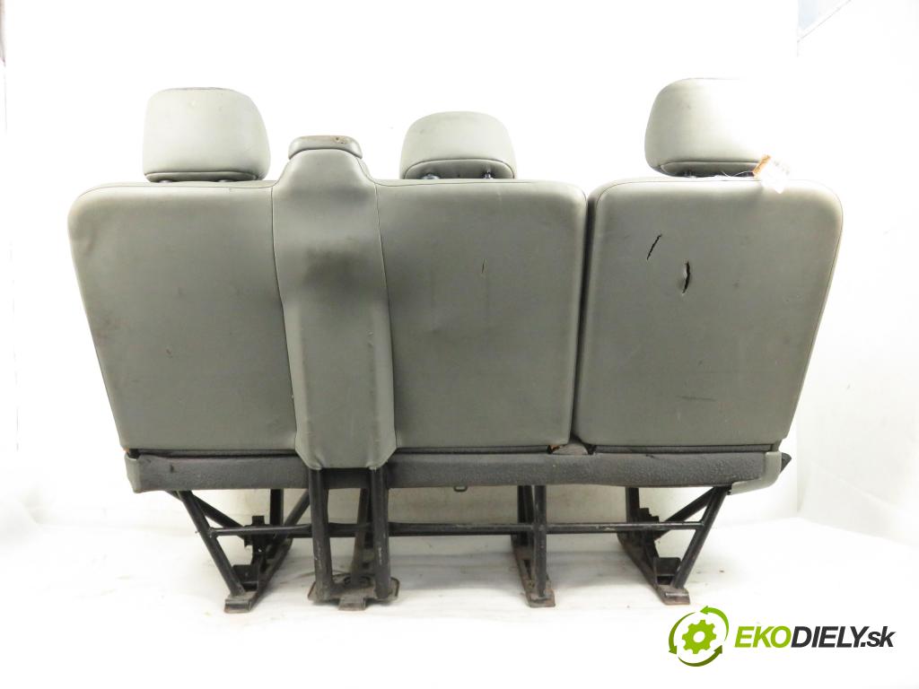 RENAULT TRAFIC II Autobus (JL) BUS 2004 74,00 1.9 dCI 100 (JL0C) - F9Q 760 1870,00 Sedadlá, sedačky Sedadlo