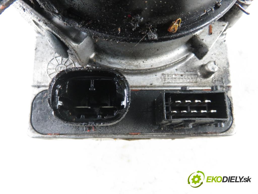 PEUGEOT 407 (6D_) SEDAN 2006 100,00 2.0 HDi 135 - RHR 1997,00 Pumpa servočerpadlo A5098519A