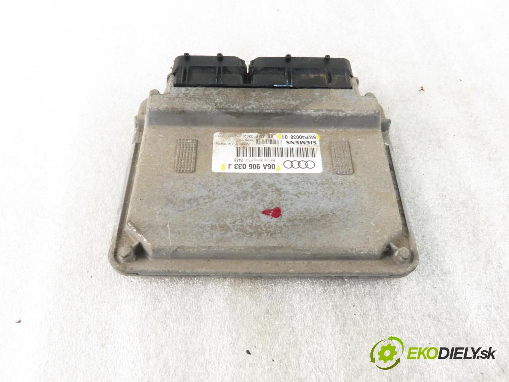AUDI A3 (8L1) HB 2000 75,00 1.6 - AVU 1595,00 řídící jednotka motora 06A906033J ; 5WP4003801