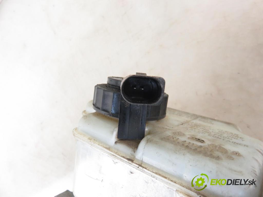 SEAT LEON (1P1) HB 2008 77,00 1.9 TDI - BLS 1896,00 Posilovač 1K1614105AQ ; 0204051358 (Servočerpadlá, pumpy riadenia)