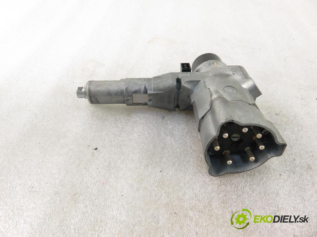 MERCEDES-BENZ KLASA C (W202) SEDAN 1995 90,00 C 180 (202.018) - M 111.920 1799,00 spinačka 2025450314 (Spínacie skrinky a kľúče)