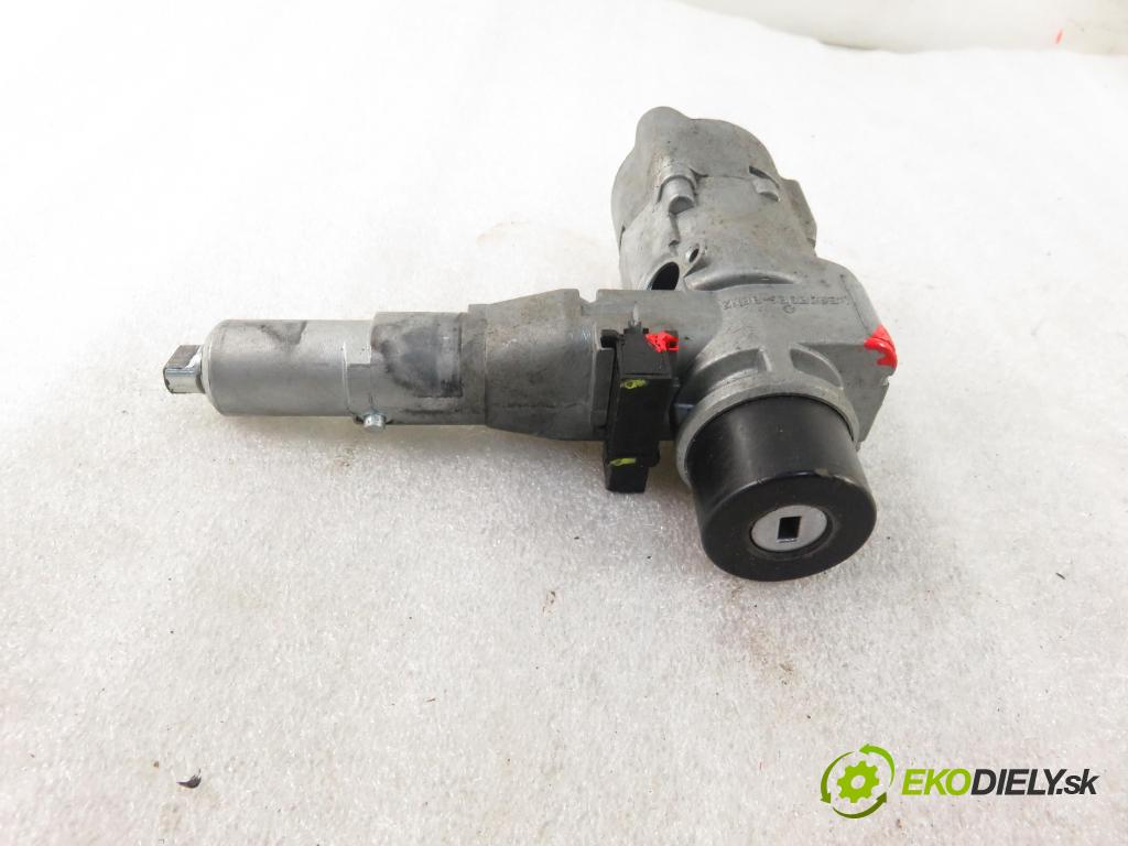 MERCEDES-BENZ KLASA C (W202) SEDAN 1995 90,00 C 180 (202.018) - M 111.920 1799,00 spinačka 2025450314 (Spínacie skrinky a kľúče)