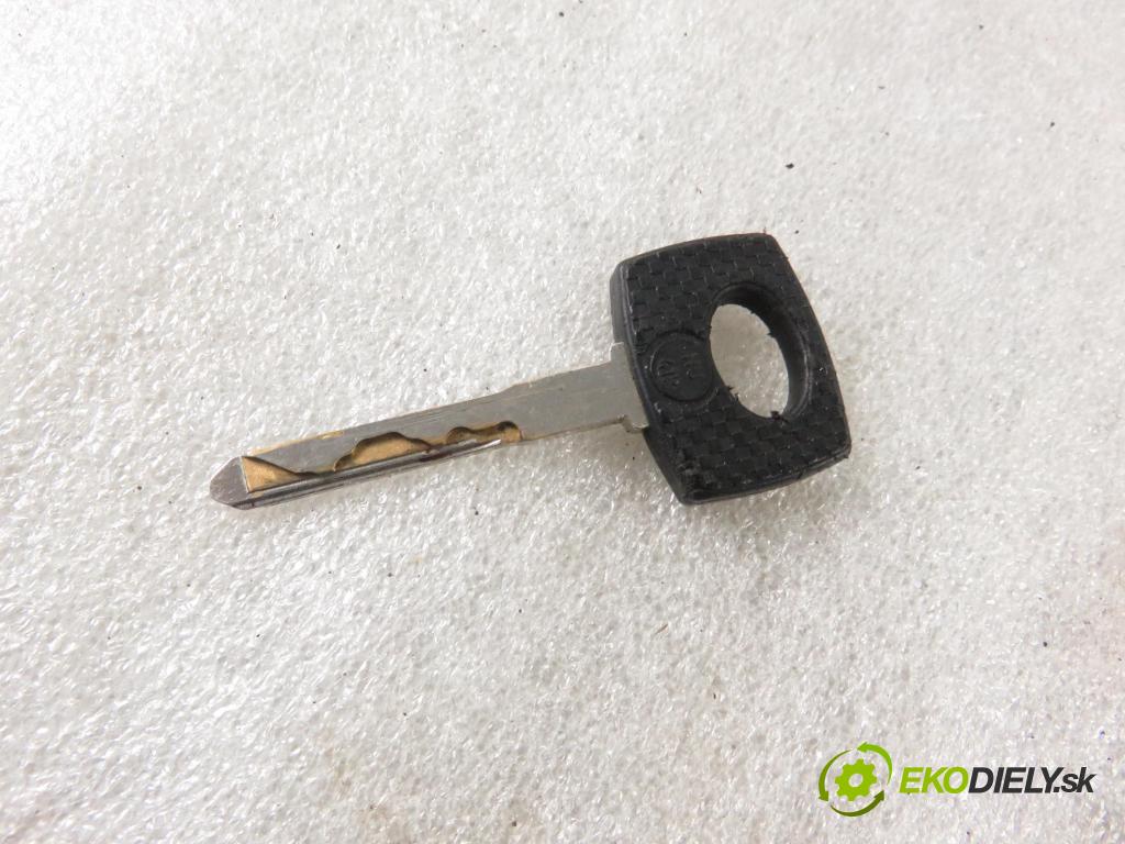 MERCEDES-BENZ KLASA C (W202) SEDAN 1995 90,00 C 180 (202.018) - M 111.920 1799,00 spinačka 2025450314 (Spínacie skrinky a kľúče)