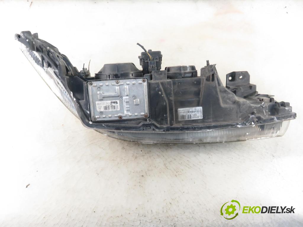RENAULT LAGUNA II Grandtour (KG0/1_) KOMBI 2002 74,00 1.9 dCi 107 - F9Q 754 1870,00 Svetlo LP 8200163323