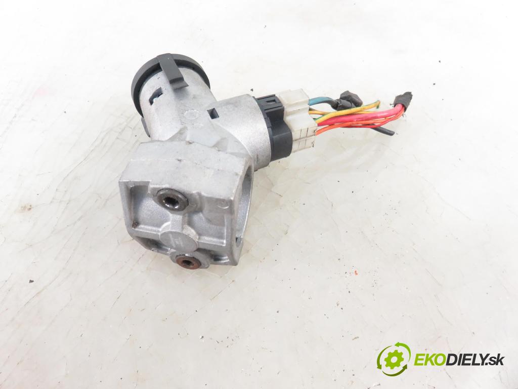 FIAT DUCATO (230_) FURGON 2000 90,00 2.8 TDi 122 - 8140.43 2800,00 spinačka 1316575080 (Spínacie skrinky a kľúče)