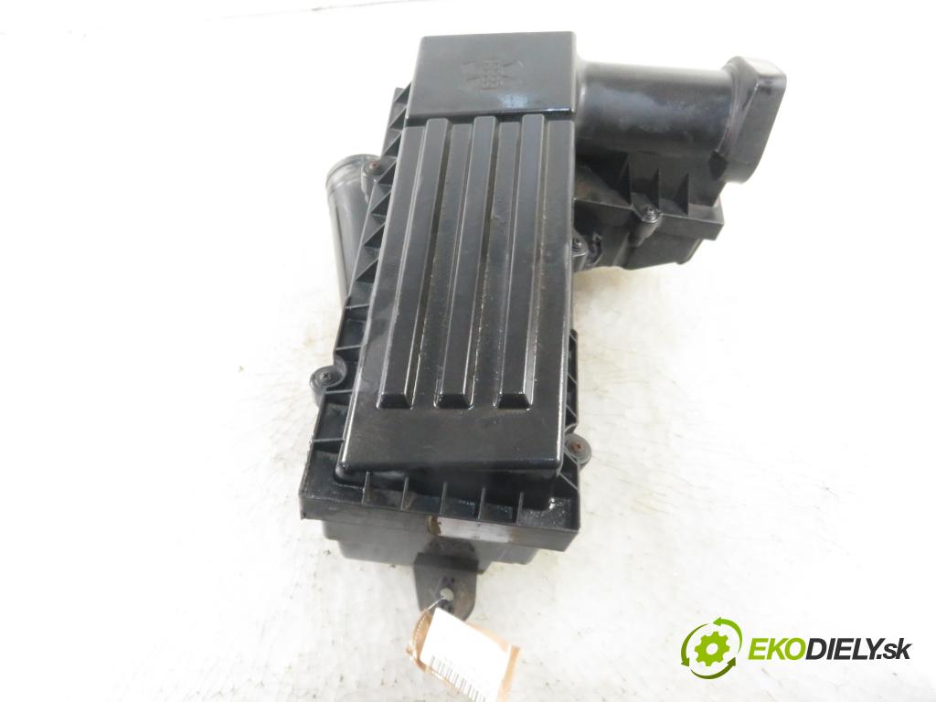 VW GOLF V (1K1) HB 2005 77,00 1.9 TDI PD 105 - BKC 1896,00 Obal filtra vzduchu 1K0129607P ; 1K0129601AE (Obaly filtrov vzduchu)