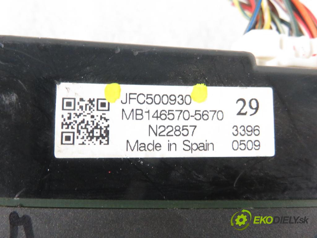 LAND ROVER RANGE ROVER SPORT (L320) SUV 2007 140,00 2.7 TDV6 4x4 190 - 276DT (PSA) 2720,00 Panel kúrenia KLIMATRONIK JFC500930