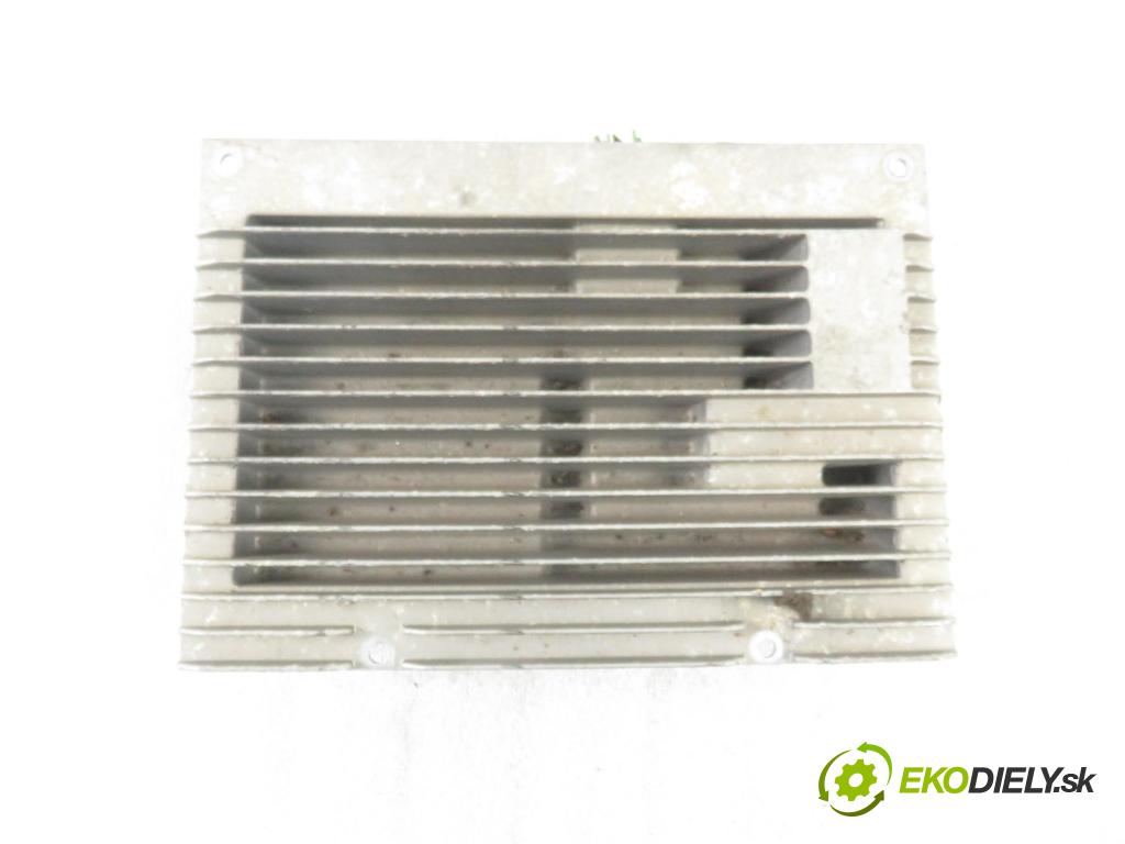 LAND ROVER RANGE ROVER SPORT (L320) SUV 2007 140,00 2.7 TDV6 4x4 190 - 276DT (PSA) 2720,00 Zosilňovač XQK500095 (Zosilňovače)