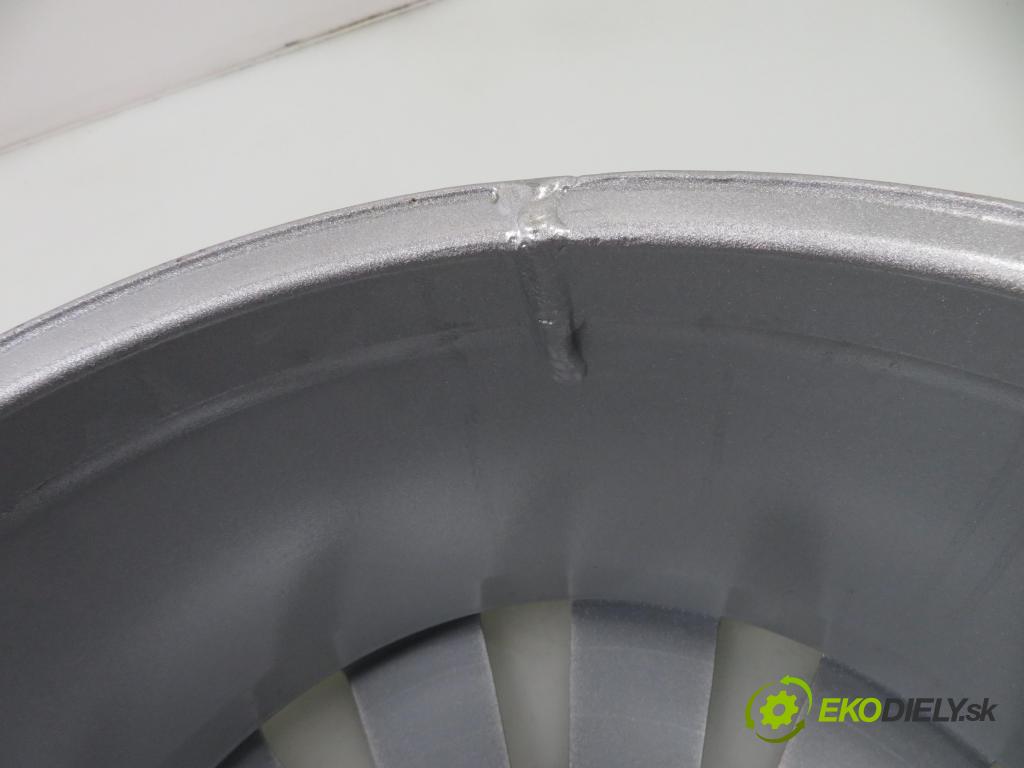 AUDI 0 disky / disk