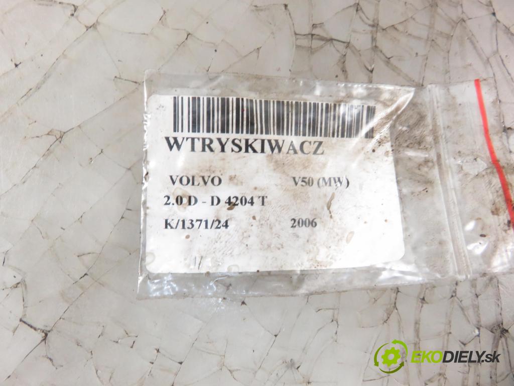 VOLVO V50 (MW) KOMBI 2006 100,00 2.0 D 136 - D 4204 T (PSA) 1997,00 vstrekovač 9657144580 (Vstrekovače)