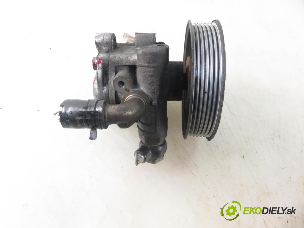 VW GOLF IV (1J1) HB 1998 66,00 1.9 TDI - AGR 1896,00 Pumpa servočerpadlo 1J0422154A (Servočerpadlá, pumpy riadenia)