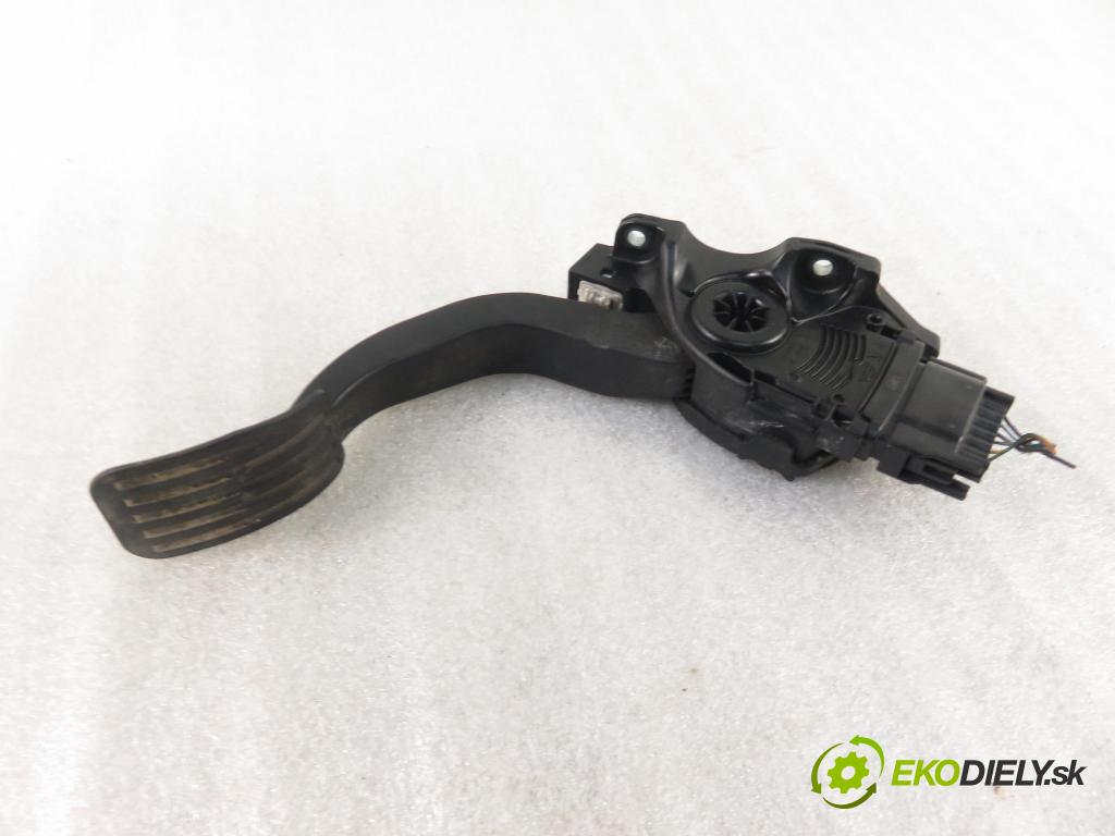 FORD S-MAX (WA6) MINIVAN 2008 96,00 2.0 TDCi - AZWA 1997,00 Potenciometer plynu 6G929F836KD ; 6PV00922011 (Pedále)