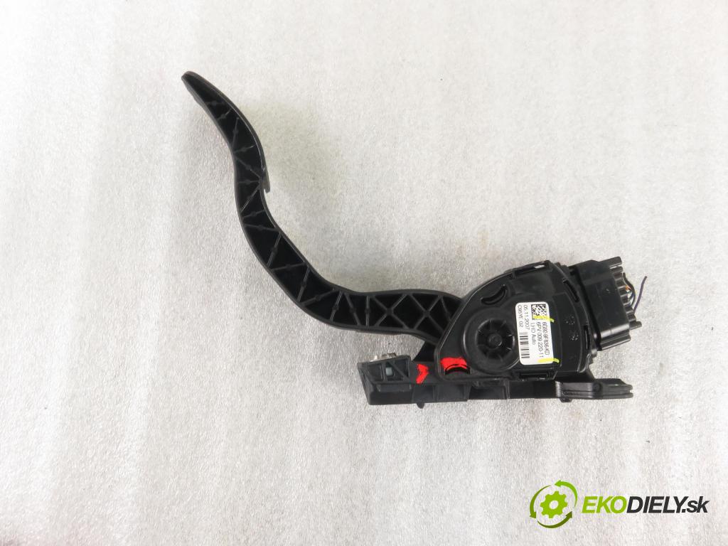 FORD S-MAX (WA6) MINIVAN 2008 96,00 2.0 TDCi - AZWA 1997,00 Potenciometer plynu 6G929F836KD ; 6PV00922011 (Pedále)