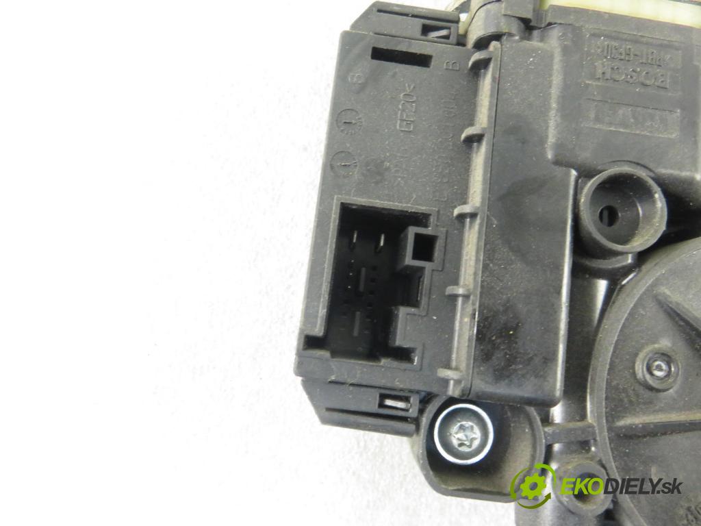 VW POLO (6R, 6C) HB 2010 44,00 1.2 - CGPB 1198,00 mechanismus oken PPE 3D 6R0959802T