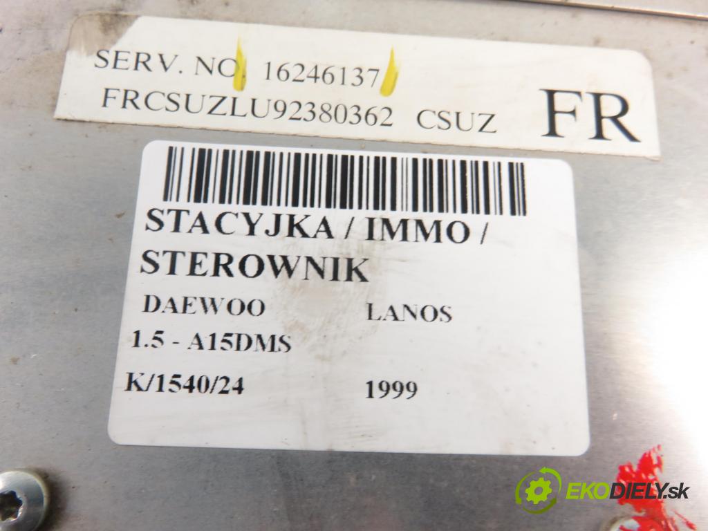 DAEWOO LANOS sedan (KLAT) SEDAN 1999 73,00 1.5 16V - A15DMS 1498,00 řídící jednotka motora 16246137