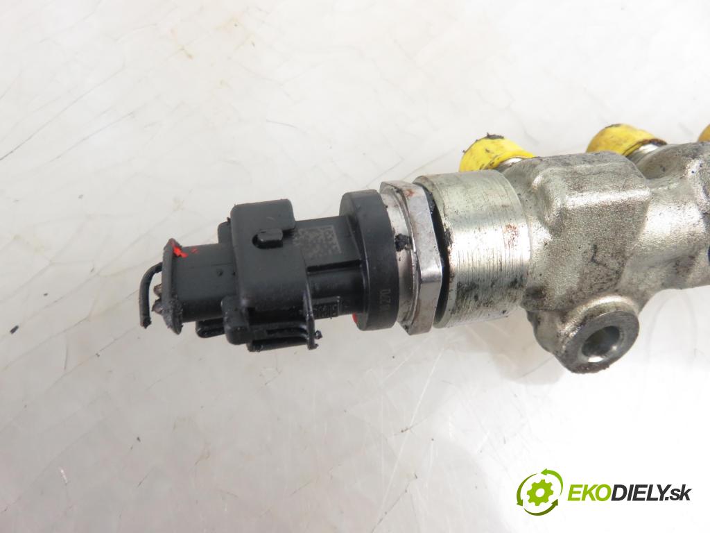 OPEL VIVARO A Autobus (X83) BUS 2005 99,00 2.5 DTI - G9U 730 2464,00 Lišta vstrekovacia 0445214079 ; 8200378703 ; 0281002920 (Vstrekovacie lišty)