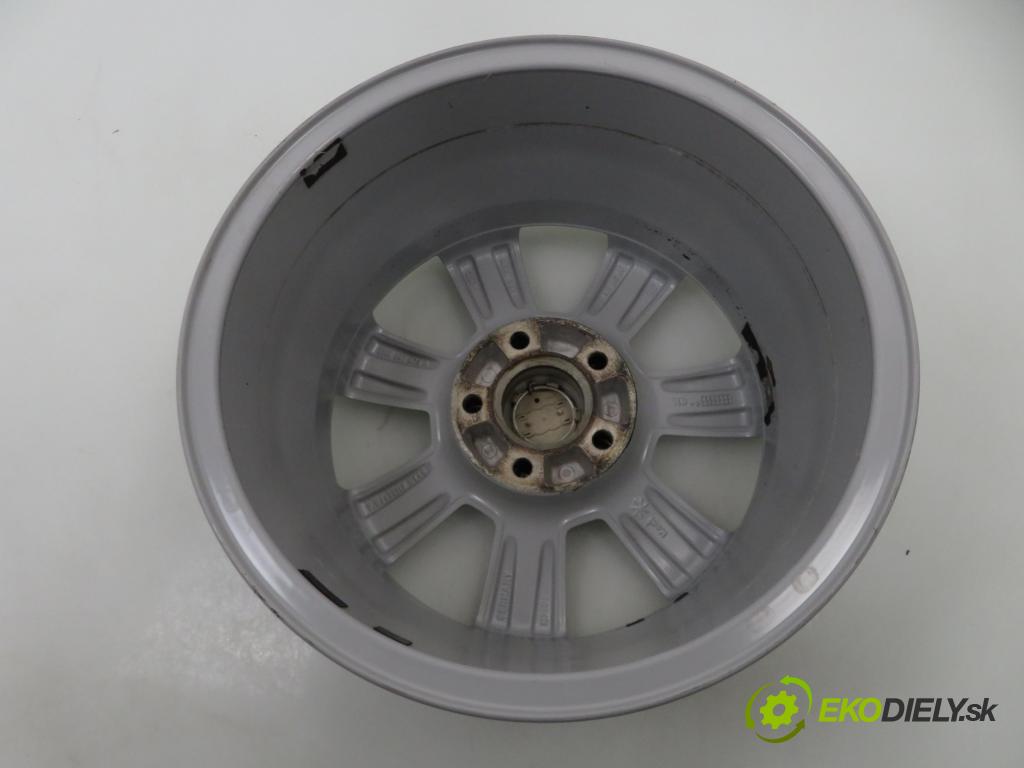 AUDI 0 disky / disk 8K0601025A