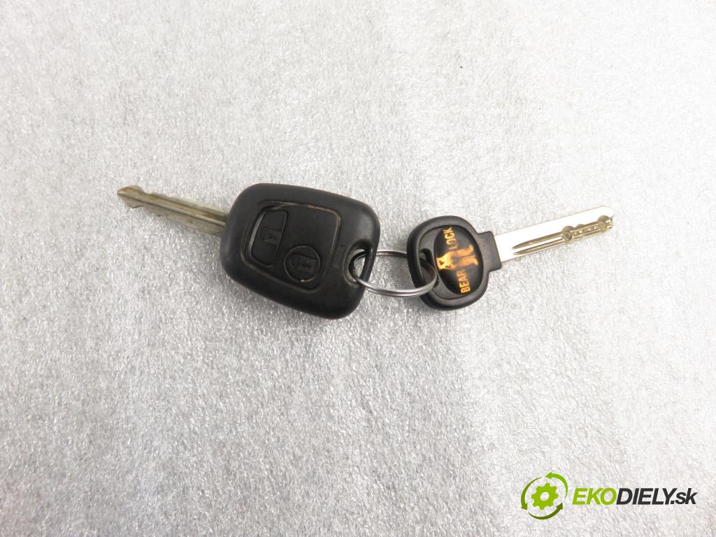 CITROEN BERLINGO / BERLINGO FIRST nadwozie wielkoprzestrzenne (MPV) KOMBIVAN 2006 66,00 1.6 HDI 90 - 9HX (DV6ATED4) 1560,00 spinačka 9663123280 (Spínacie skrinky a kľúče)