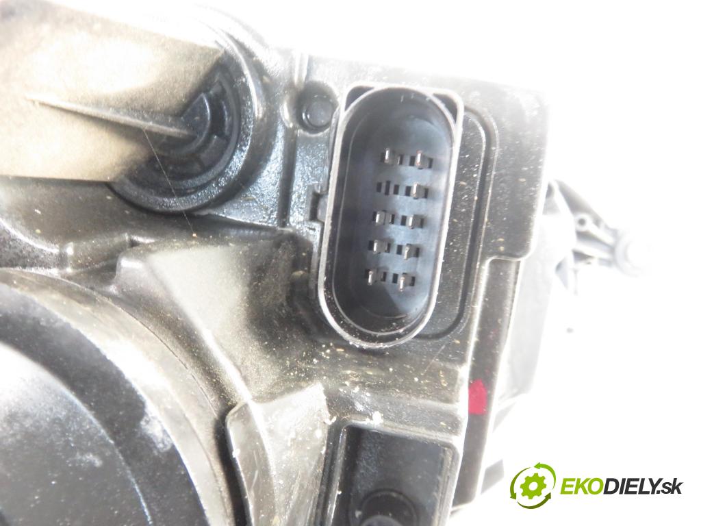 VW GOLF V (1K1) HB 2009 75,00 1.6 - BSE 1595,00 Svetlo PP 1K6941006P