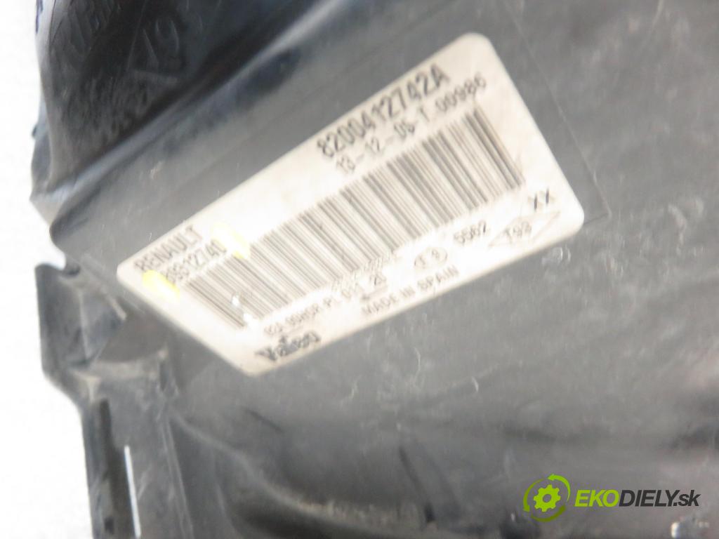 RENAULT MEGANE II (BM0/1_, CM0/1_) HB 2005 63,00 1.5 dCi 86 - K9K 724 1461,00 Svetlo PP 89312740