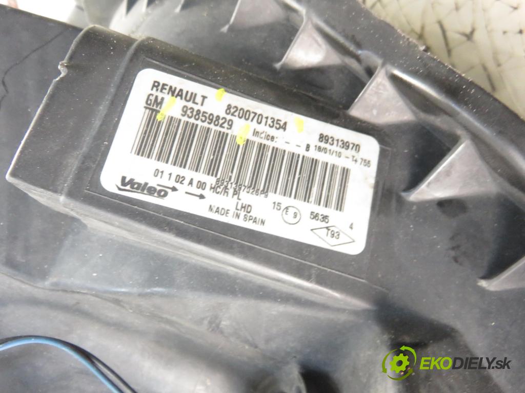RENAULT TRAFIC II Autobus (JL) BUS 2010 0,00 2.0 dCi 90 (JL0H) - M9R 782 1995,00 Svetlo LP 8200701354