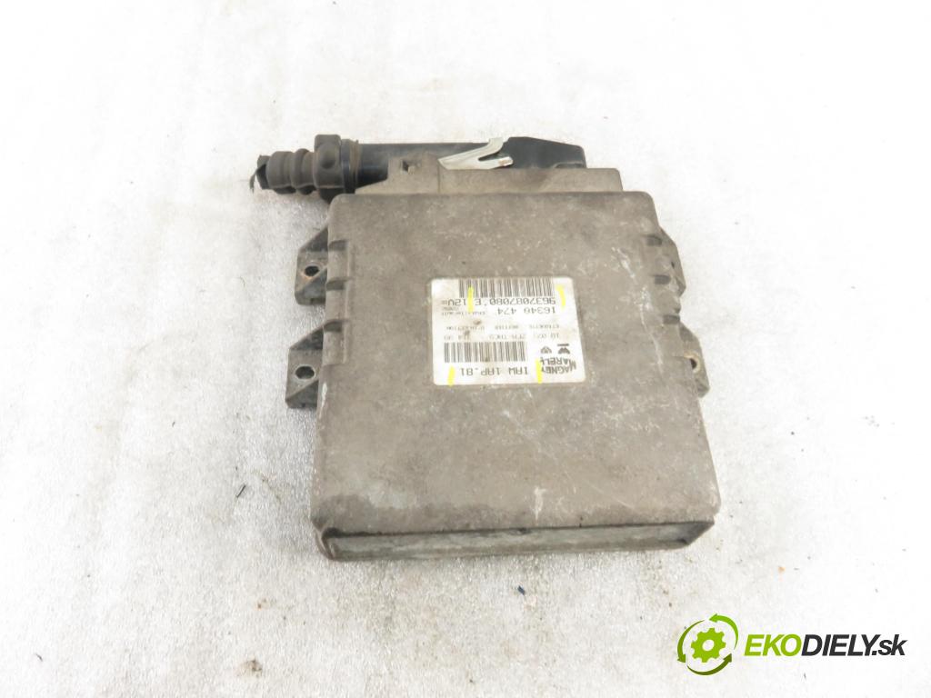 CITROEN SAXO (S0, S1) HB 1999 55,00 1.4 VTS 75 - KFX (TU3JP) 1360,00 řídící jednotka motora IAW1AP81 ; 9637087080E