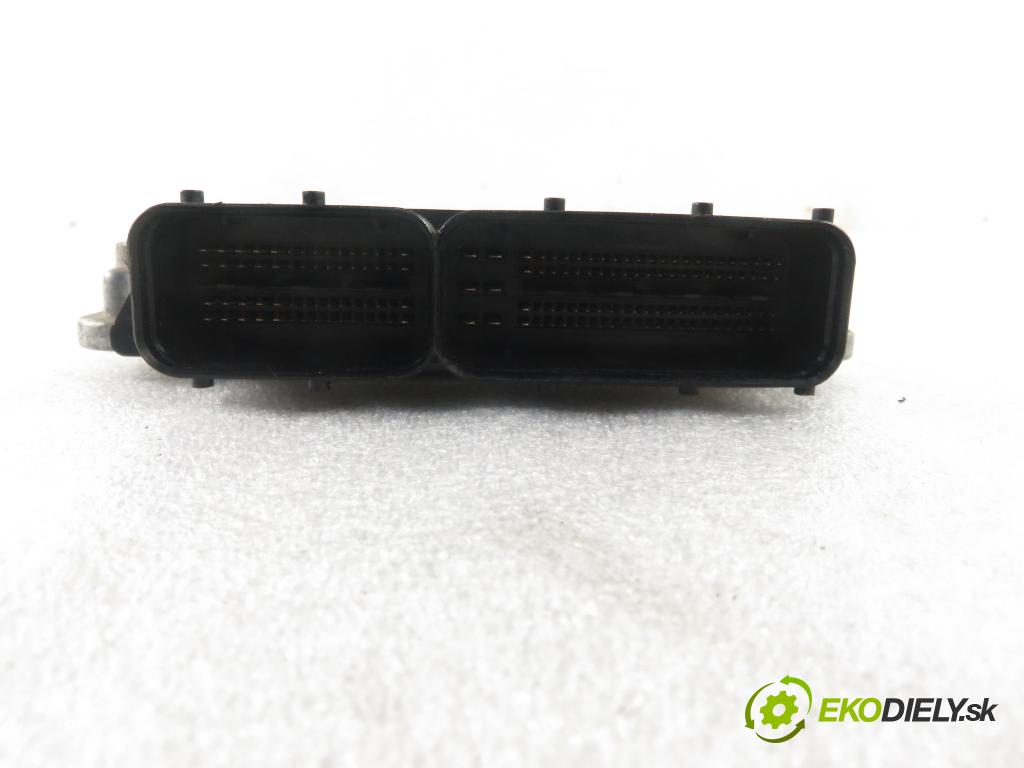 VW GOLF PLUS (5M1, 521) MINIVAN 2006 77,00 1.9 TDI PD 105 - BKC 1896,00 Riadiaca jednotka Motor 03G906016R ; 0281012220