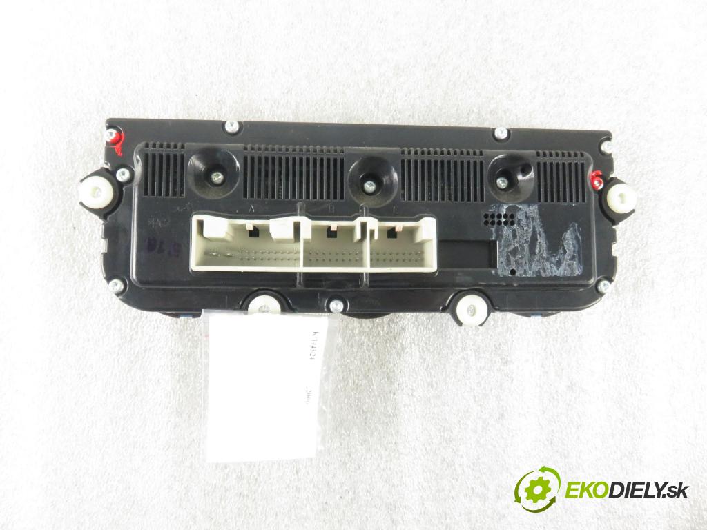 VW GOLF PLUS (5M1, 521) MINIVAN 2006 77,00 1.9 TDI PD 105 - BKC 1896,00 Panel kúrenia KLIMATRONIK