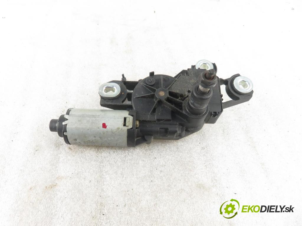 SEAT LEON (1P1) HB 2006 77,00 1.9 TDI - BLS 1896,00 motorek stěrače ZADNÍ: 5P0955711C ; 53033812