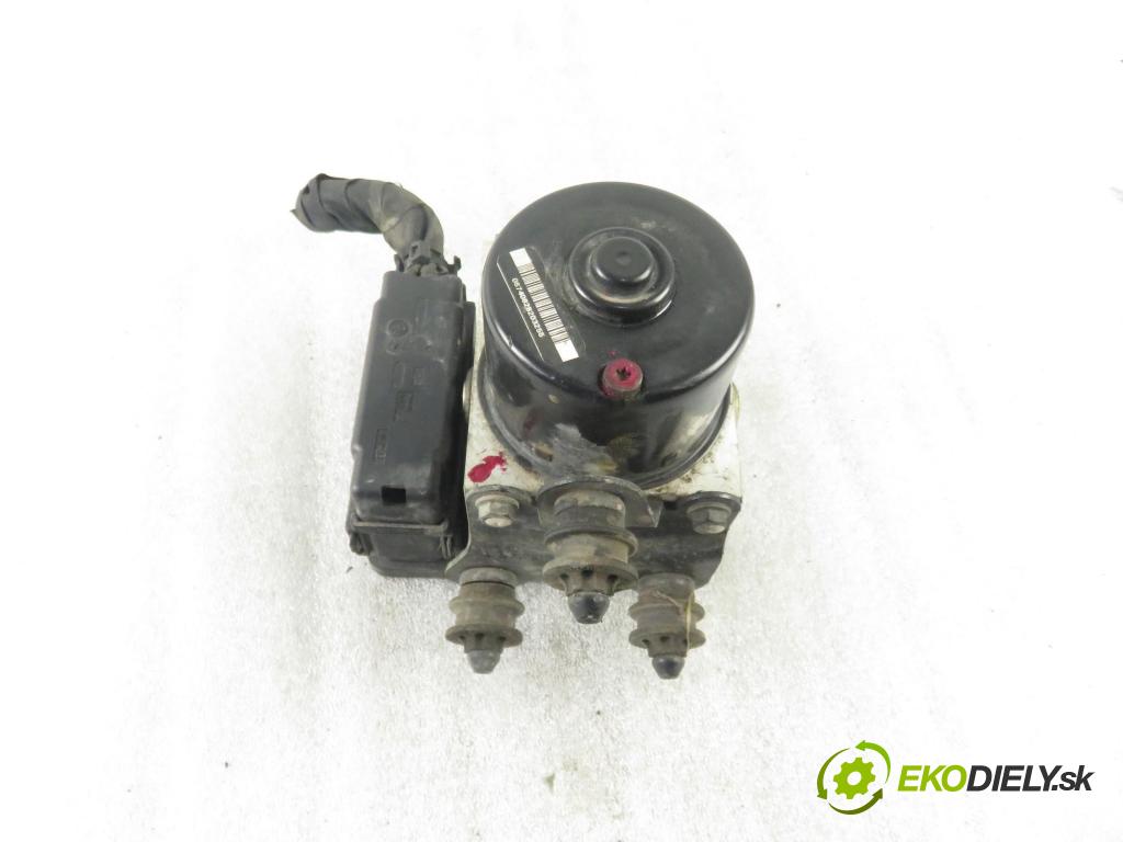 VW GOLF V (1K1) HB 2005 147,00 2.0 GTI - AXX 1984,00 Pumpa ABS 1K0614517J ; 10096003483 ; 1K0907379K (Pumpy ABS)