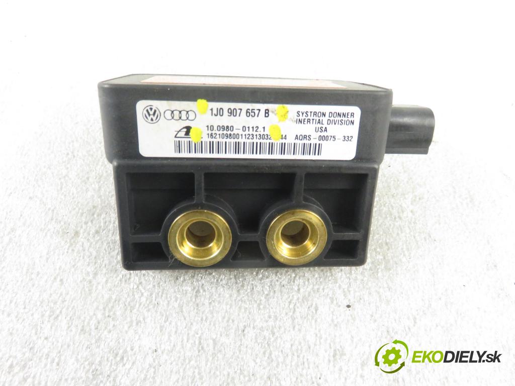VW GOLF IV (1J1) HB 1999 85,00 1.9 TDI 4motion - AJM 1896,00 snímač ESP 1J0907657B ; 10098001121 ; 1J1907637B
