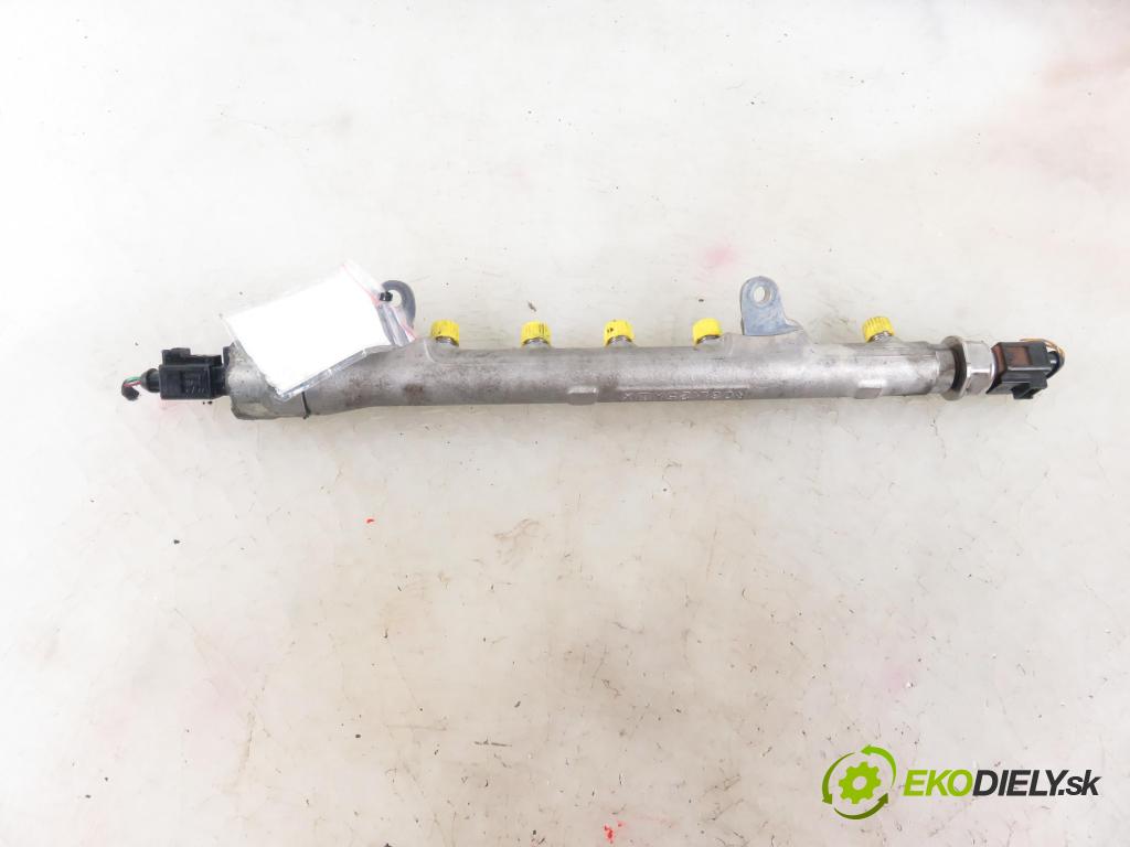 VW GOLF VI (5K1) HB 2012 77,00 1.6 TDI - CAYC 1598,00 Lišta vstrekovacia 03L089H ; 03L906054A (Vstrekovacie lišty)