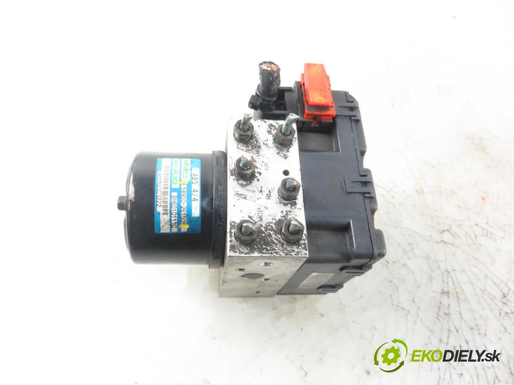 HYUNDAI SANTA FÉ I (SM) SUV 2001 83,00 2.0 CRDi 4x4 113 - D4EA 1991,00 Pumpa ABS 5890026150 ; 9566026500 (Pumpy ABS)