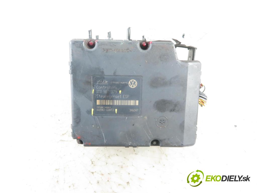 VW BORA (1J2) SEDAN 2001 85,00 1.9 TDI PD 115 - AJM 1896,00 Pumpa ABS 1C0907379 ; 6X0614517 (Pumpy ABS)