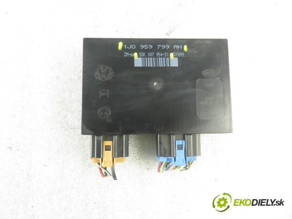 SEAT TOLEDO II (1M2) SEDAN 2001 92,00 1.8 20V 125 - AGN 1781,00 MODUL komfortu 1J0959799AH ; 5DK00795451