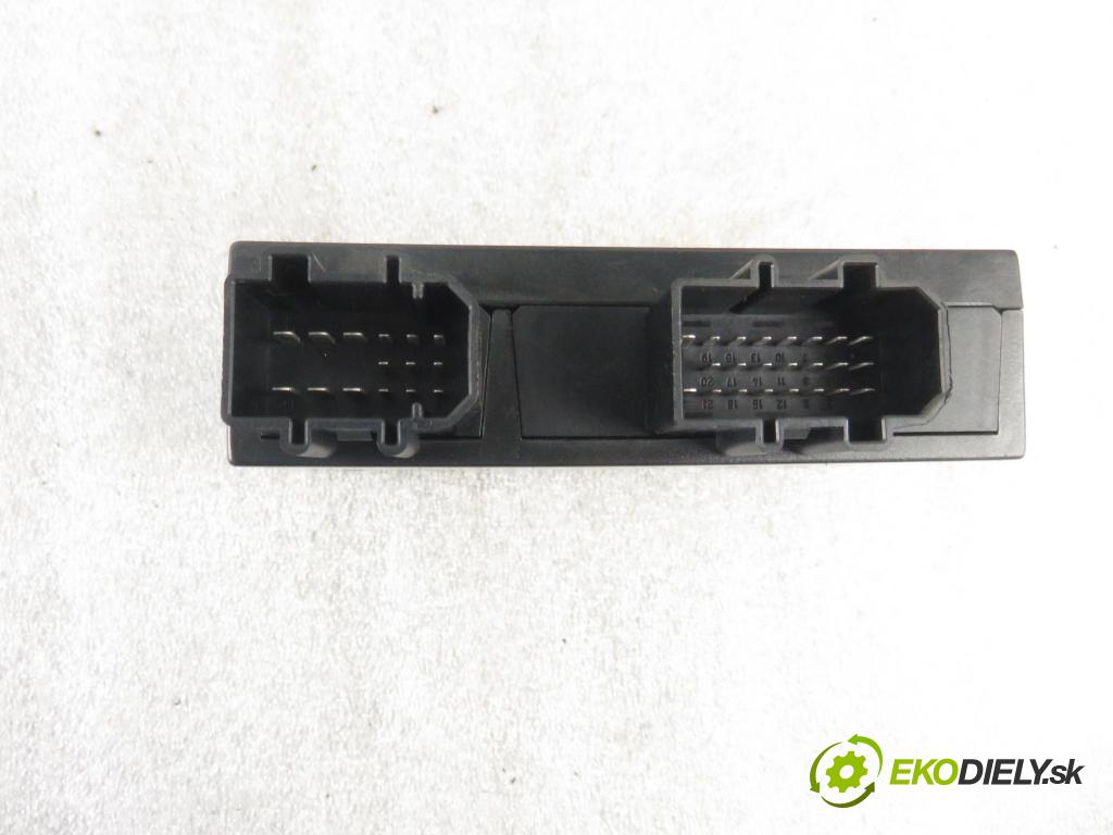 SEAT TOLEDO II (1M2) SEDAN 2001 92,00 1.8 20V 125 - AGN 1781,00 MODUL komfortu 1J0959799AH ; 5DK00795451